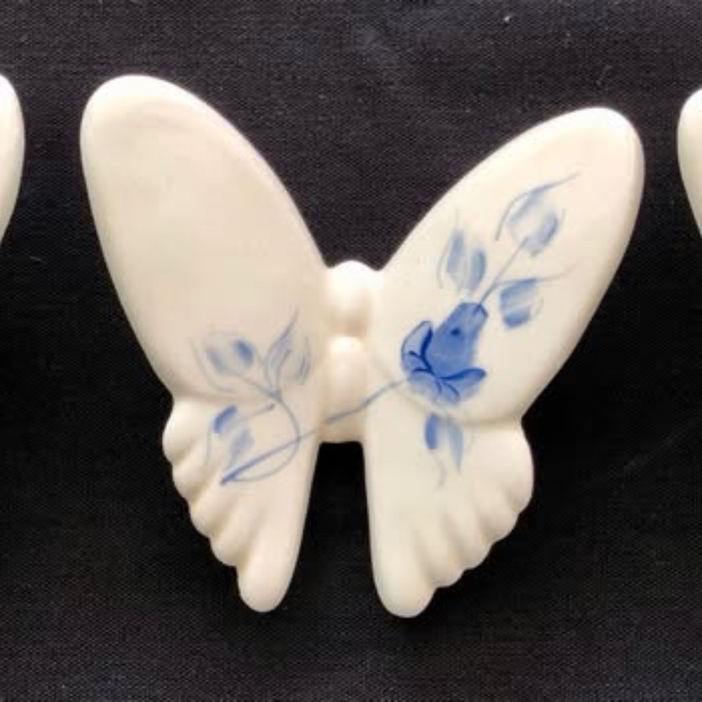 LASTING PRODUCTS Ceramic Butterflies w/Hand Painted Rose Floral Design Vintage - Picture 11 of 14